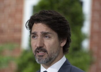 Canada PM refuses to commit to Huawei 5G decision timetable