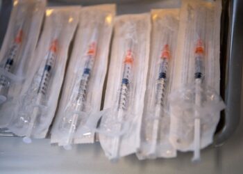 La Pologne vend un million de doses de vaccins contre le Covid à l’Australie