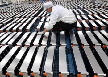 Métaux et énergies vertes: Pourquoi la planète court après le lithium