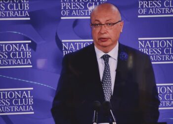 L&rsquo;Ambassadeur de France en Australie sans faux discours: « contrat, loyauté, nucléaire, ambition climatique,… »