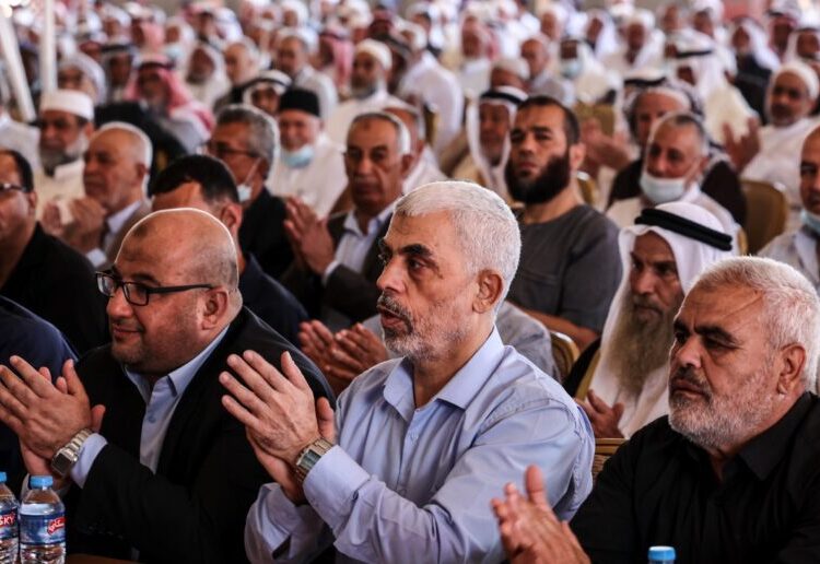Yahya Sinwar (C), Hamas' political chief in Gaza, attends a rally organised by the representatives of prominent families (mokhtar) in support of "the Palestinian resistence"  in Gaza City, on June 20, 2021. (Photo by Mahmud hams / AFP)
