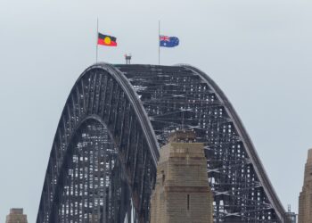 Le Premier ministre australien présente les condoléances du Royaume-Uni et déclare que la mort de la reine marque la fin d&rsquo;une époque