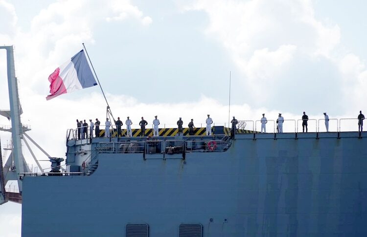 The LHD Dixmude is taking part in a five-month international training mission.(ABC North Qld: Baz Ruddick)