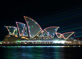 Les Australiens célèbrent les 50 ans de l&rsquo;iconique Opéra de Sydney