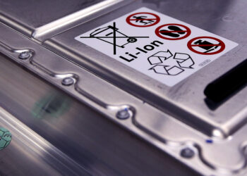 Un incendie causé par des batteries lithium-ion fait deux morts en Nouvelle-Galles du Sud