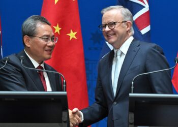 Les relations Chine-Australie « sur la bonne voie », dit le Premier ministre chinois