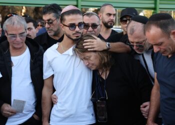 Attentat de Bondi: les familles des victimes réclament une enquête fédérale sur l&rsquo;antisémitisme