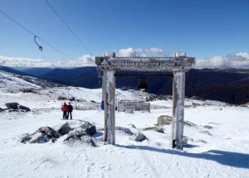 Vacances scolaires sans neige : la saison blanche australienne face à sa pire ouverture en 72 ans